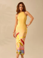 CAJUNI Vestido Listrado Azul com Estampa Tropical de Plantas e Papagaio, Estilo Boho, Sem Mangas e Costas Abertas, Vestido de Praia Casual de Verão