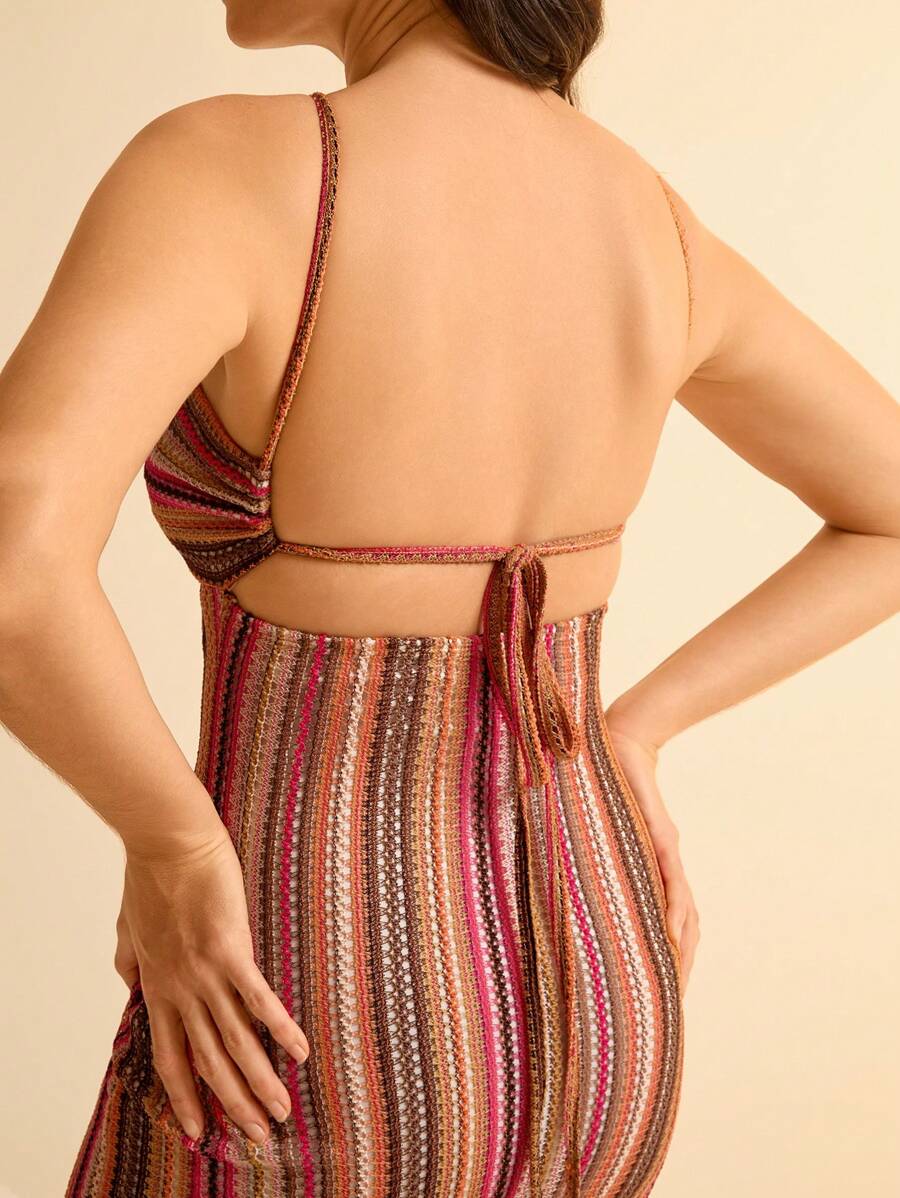 CAJUNI Vestido Midi de Praia Ajustado em Tecido Texturizado com Decote Halter e Contas para Mulheres